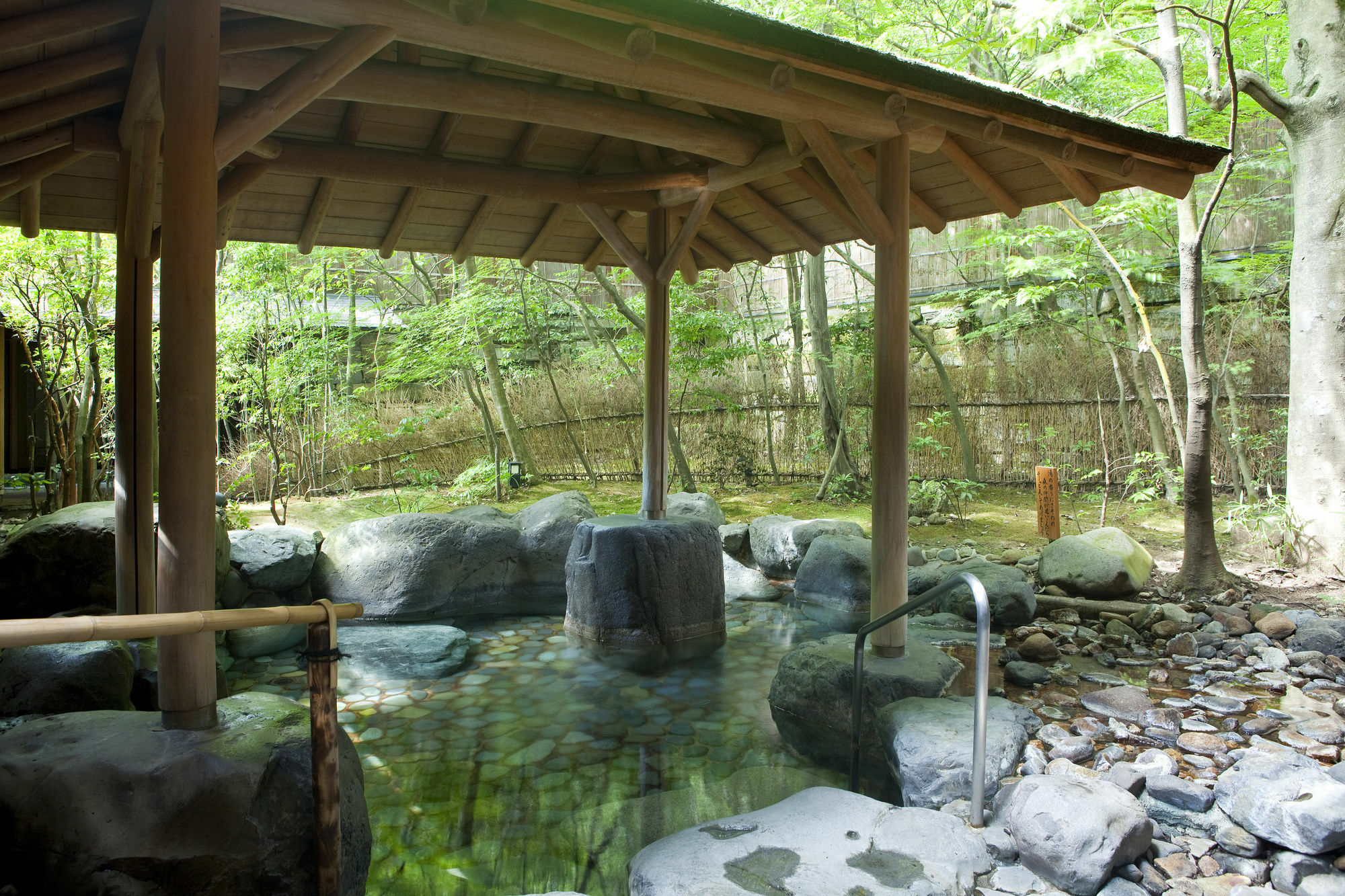 Kinosaki Onsen Nishimuraya Hotel Shogetsutei Toyooka  Buitenkant foto