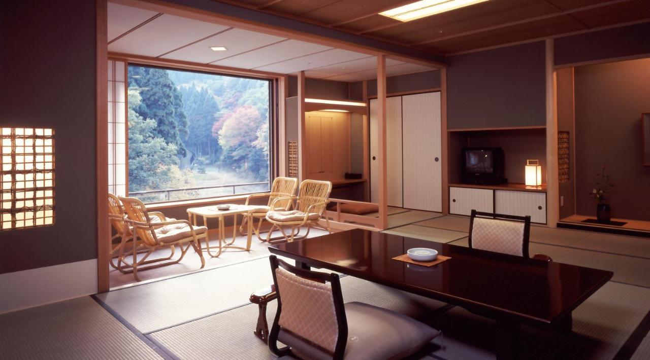 Kinosaki Onsen Nishimuraya Hotel Shogetsutei Toyooka  Buitenkant foto
